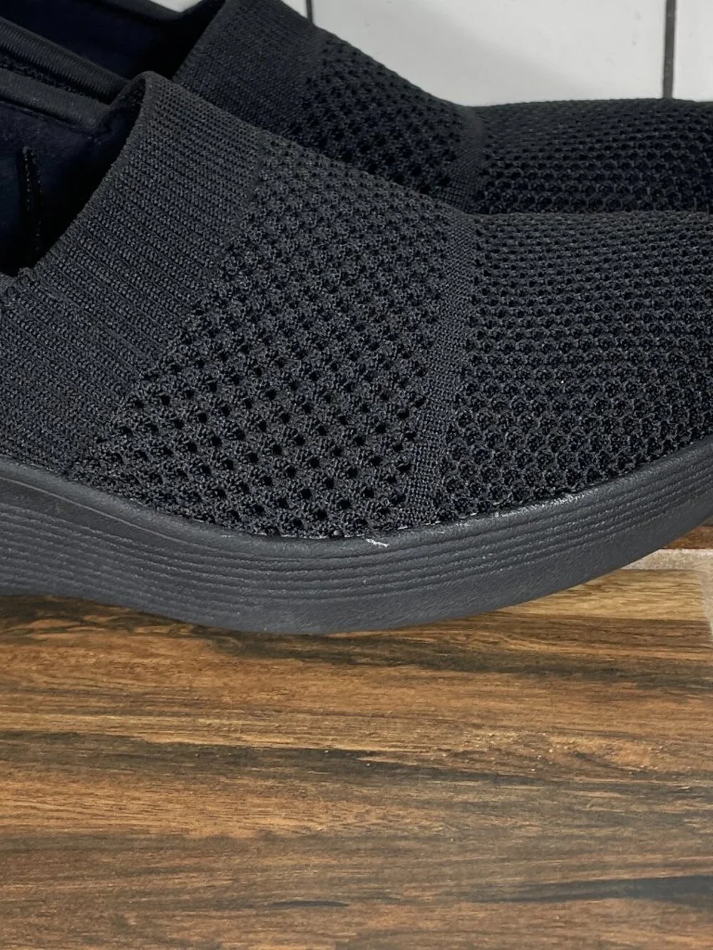 Skechers Pier Lite Shoes Womens Size 9 Wide Black Lightweight Slip On Wedge